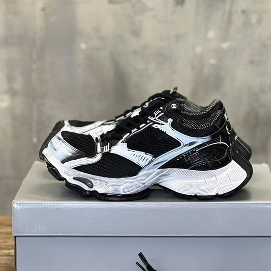 Balenciaga Limited Edition Style Shoe