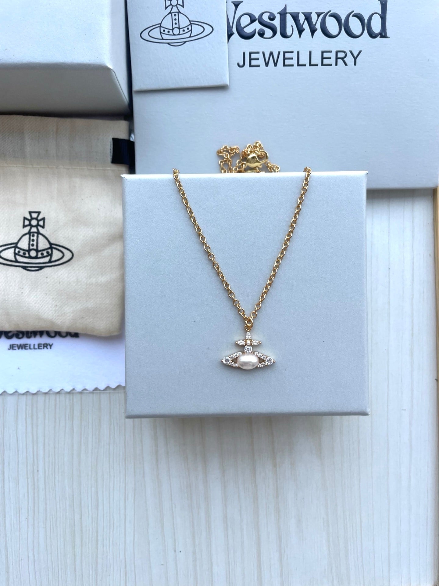 Vivienne Westwood Pearl & Rhinestone Collar Necklace