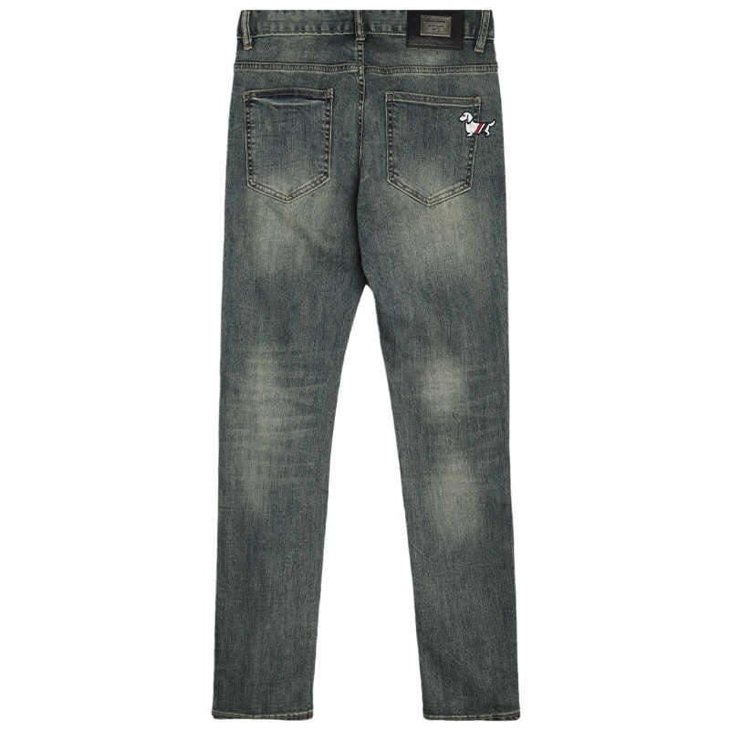 Embroidery Jeans THOM TREND