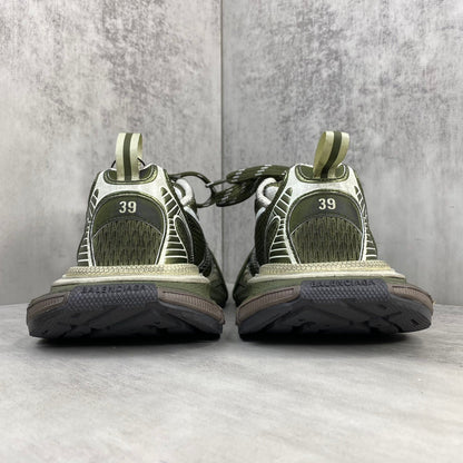 Balenciaga Limited Edition Couple's Style Shoe