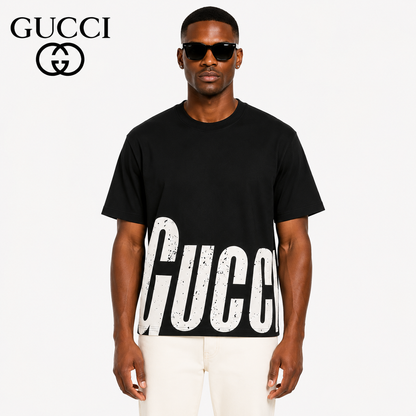 Gucci Logo Print T-Shirt in Black